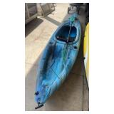 PELICAN MUSTANG 120X CANOE WITH PADDLE