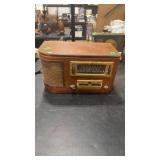 1939 GE VTG TABLE TOP RADIO/RECEIVER  H634