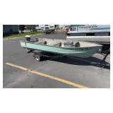 MIRRO CRAFT 14' ALUMINUM BOAT W/ JOHNSON 9.5 HP MO