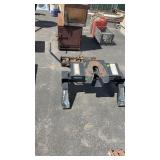REESE 16K 5TH WHEEL HITCH