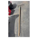 GARDEN RAKE & SPUD BAR