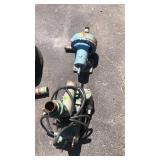 2 PUMPS