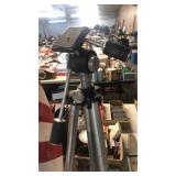 HEAVY DUTY TRIPOD