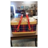 VINTAGE NESCO METAL HINGED PLAID PICNIC BASKET