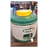 VINTAGE UNIVERSAL PICNIC JUG W/ FOLD OUT SPOUT
