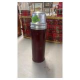 UNIVERSAL LANDERS FARRY THERMOS BOTTLE