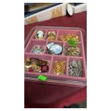 TRAY OF JEWELRY
