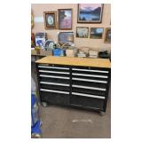 ROLLING TOOL CABINET