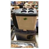 12 VOLT TRAVEL COOLER/WARMER