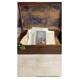 OAK BOX W/ VARIOUS NEW YORK WORLD'S FAIR 1939