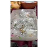 BX OF EARRINGS, CHAINS & OTHER JEWELRY