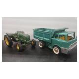 STRUCTO VTG METAL DUMPER & JOHN DEERE TRACTOR