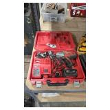MILWAUKEE M18 1/2' IMPACT WRENCH W/ CASE AND BATTE