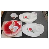 LUNCHEON SETS & MARILYN DECOR PLATE