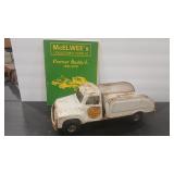 BUDDY L VTG METAL 'ELECTRIC EMERGENCY' TRUCK &