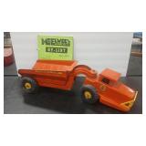 NY-LINT VTG HYDRAULIC METAL DUMPER & NY-LINT BOOK