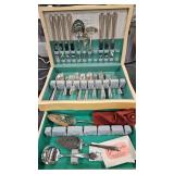 HOLMES & EDWARDS 1951 MAY QUEEN FLATWARE W/