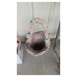 DECORTIVE CONCRETE BASKET PLANTER