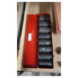GENIUS 8 PC 3/4' SOCKET SET 1' - 1 1/2'