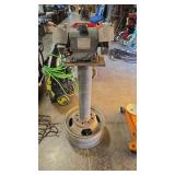 6 IN BENCH GRINDER ON HD BASE