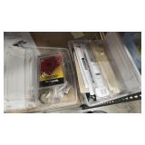 GROUP OF WELDING ACCESSORIES INC GLOVES, VICE GRIP