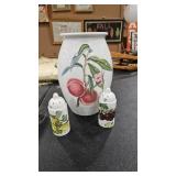 PORTMEIRION POMONA VASE W/ SALT & PEPPER