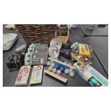 VTG GLASS FLASH PHOTOGRAPHY &  BULBS