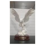 NRA 'EAGLE OF FREEDOM' SCULPTURE ON STAND