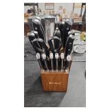16 PC EMOJOY KNIFE  BLOCK