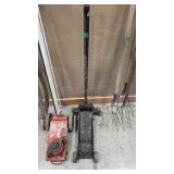 HYDRAULIC FLOOR JACK