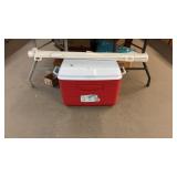 RUBBERMAID COOLER, FLOATABLE & RETRACTIBLE PET