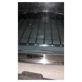 MAGIC MILL TOASTER OVEN & ELECTRIC HEATER