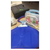 CHILDS DOCTOR KIT & 2 SNOW SCOOPS