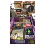 SPORTS FIGURINES, UPPER DECK 1992 TEAM MVP