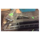 SENCO ANGLE NAILER
