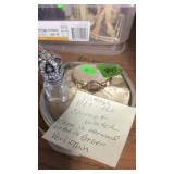 VINTAGE LADIES WATCH W/ BOTTLE
