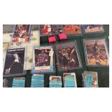 12 BASKETBALL CARDS