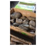 BX OF AGATES