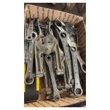 RATCHET WRENCHES & OTHER TOOLS