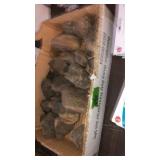 BX OF AGATES
