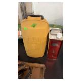 COLEMAN LANTERN IN YELLOW CASE & CAMP FUEL