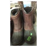GUIDE GEAR INSULATED BOOTS SIZE 13