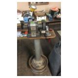 CRAFTSMAN GRINDER MOUNTED ON STAND