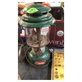 COLEMAN MODEL 220 LANTERN