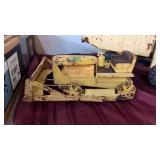 DOEPKE 1950'S METAL BULLDOZER