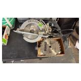 SKIL WORM DRIVE CIRCULAR SAW W/ EXTRA BLADE