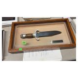 THE JIM BOWIE KNIFE BY FRANKLIN MIN IN DISPLAY BOX