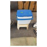 COLEMAN COOLER & STEP STOOL