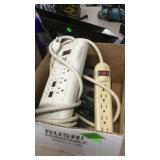 GROUP OF MULTI PLUGS