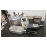 KITCHEN VTG ASSORTMENT W/ PRESSURE CANNER